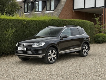 Used Volkswagen Touareg 2016 for sale - 79400070: Photo