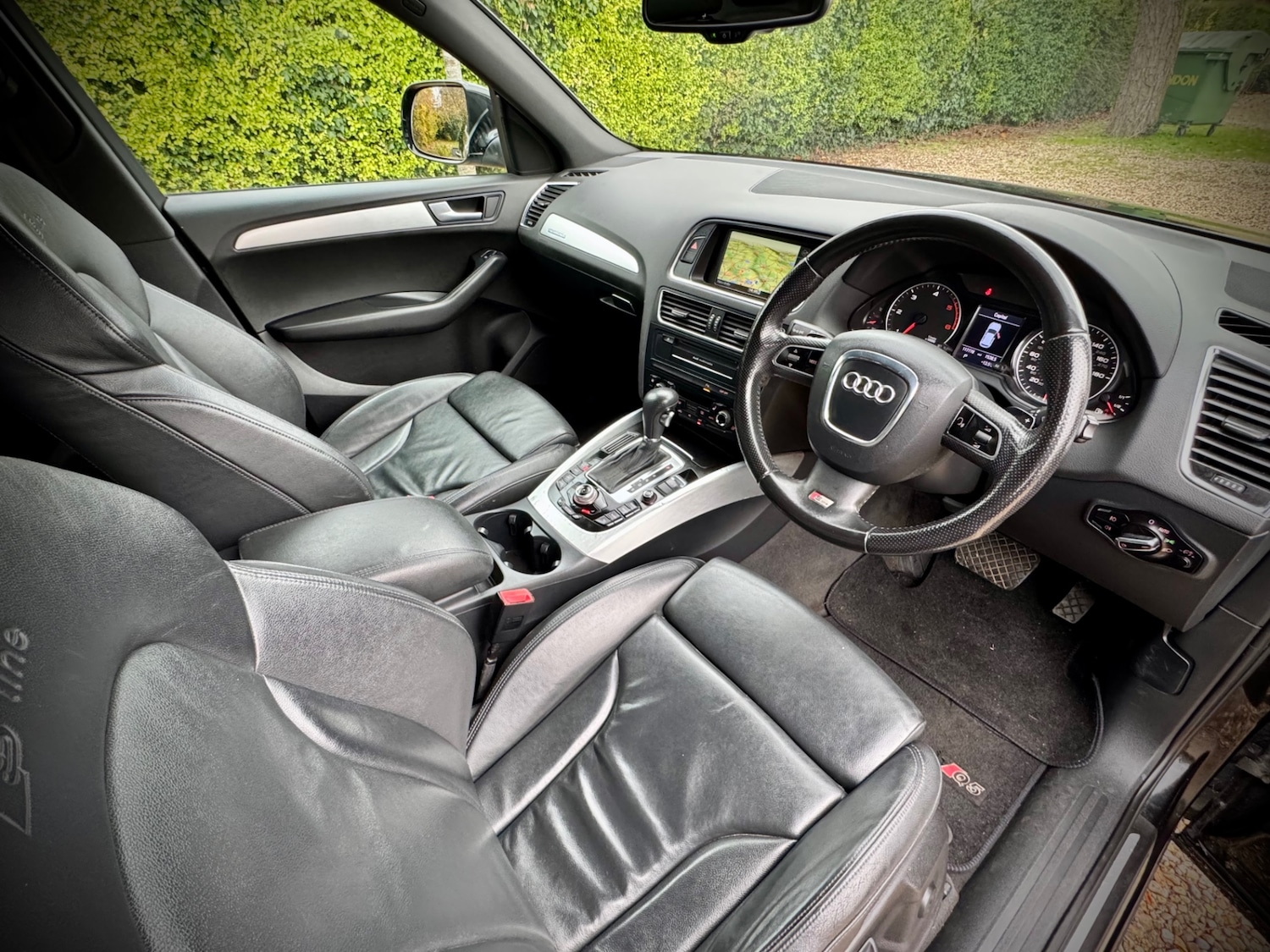 Used Audi Q5 2009 for sale - 76611351: Photo 16