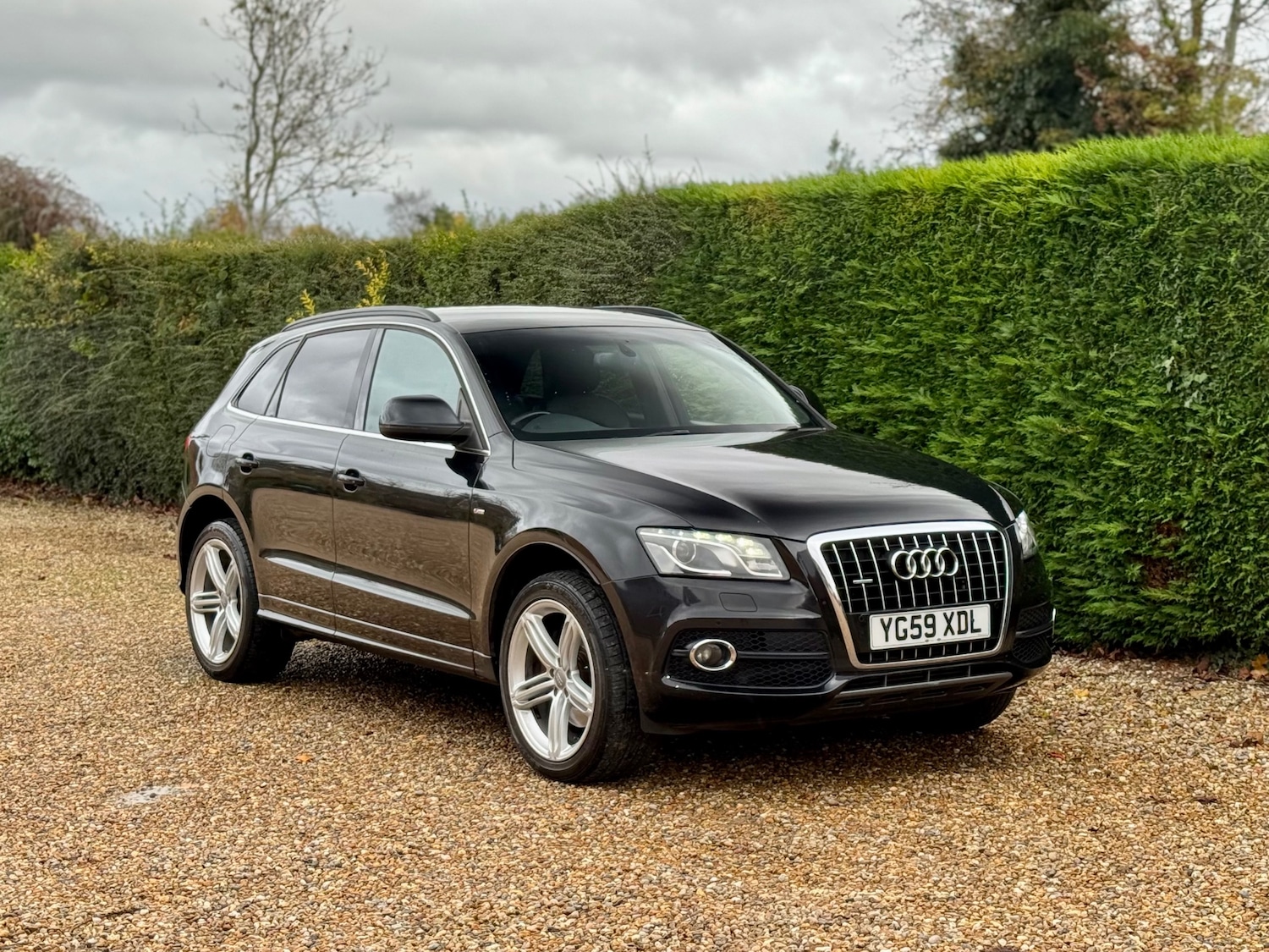 Used Audi Q5 2009 for sale - 76611351: Photo 2