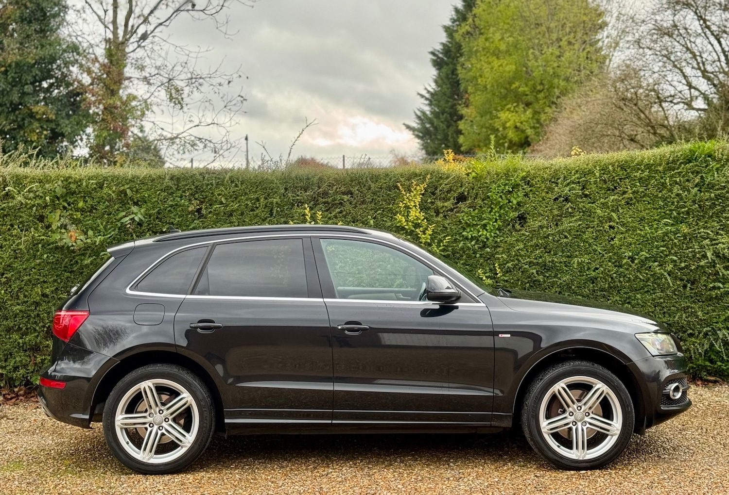 Used Audi Q5 2009 for sale - 76611351: Photo 3