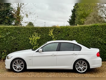Used BMW 3 Series 2012 for sale - 76611446: Photo