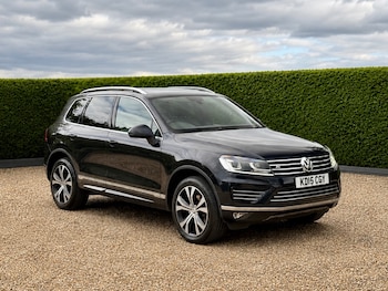 Used Volkswagen Touareg 2015 for sale - 78829618: Photo