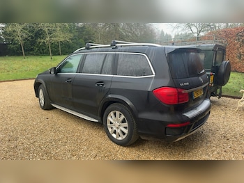 Used Mercedes-Benz GL Class 2013 for sale - 77494997: Photo