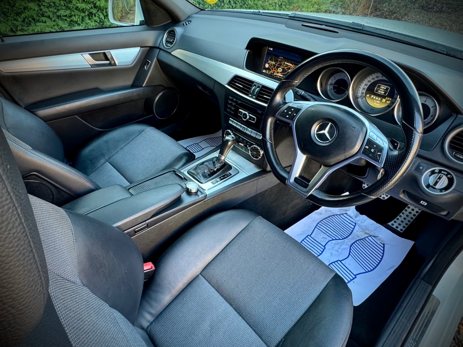 Used Mercedes-Benz C Class 2011 for sale - 77084211: Photo 17