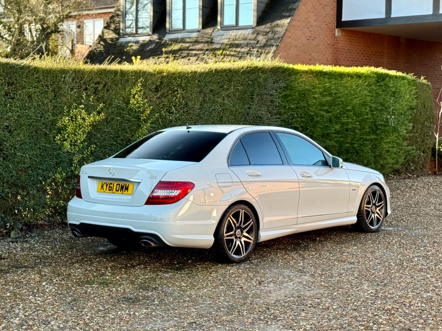 Used Mercedes-Benz C Class 2011 for sale - 77084211: Photo 4