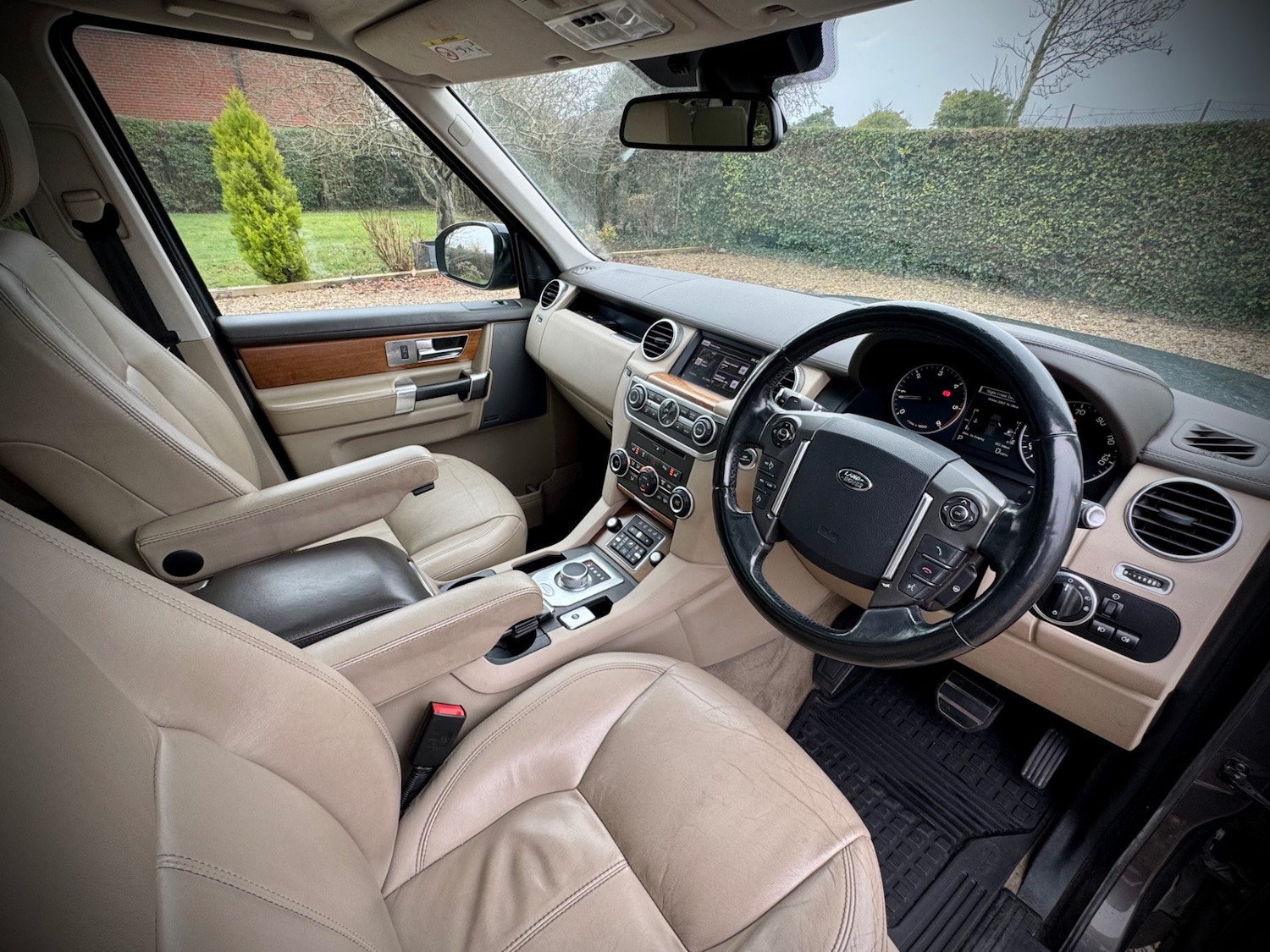 Used Land Rover Discovery 2016 for sale - 77797886: Photo 18