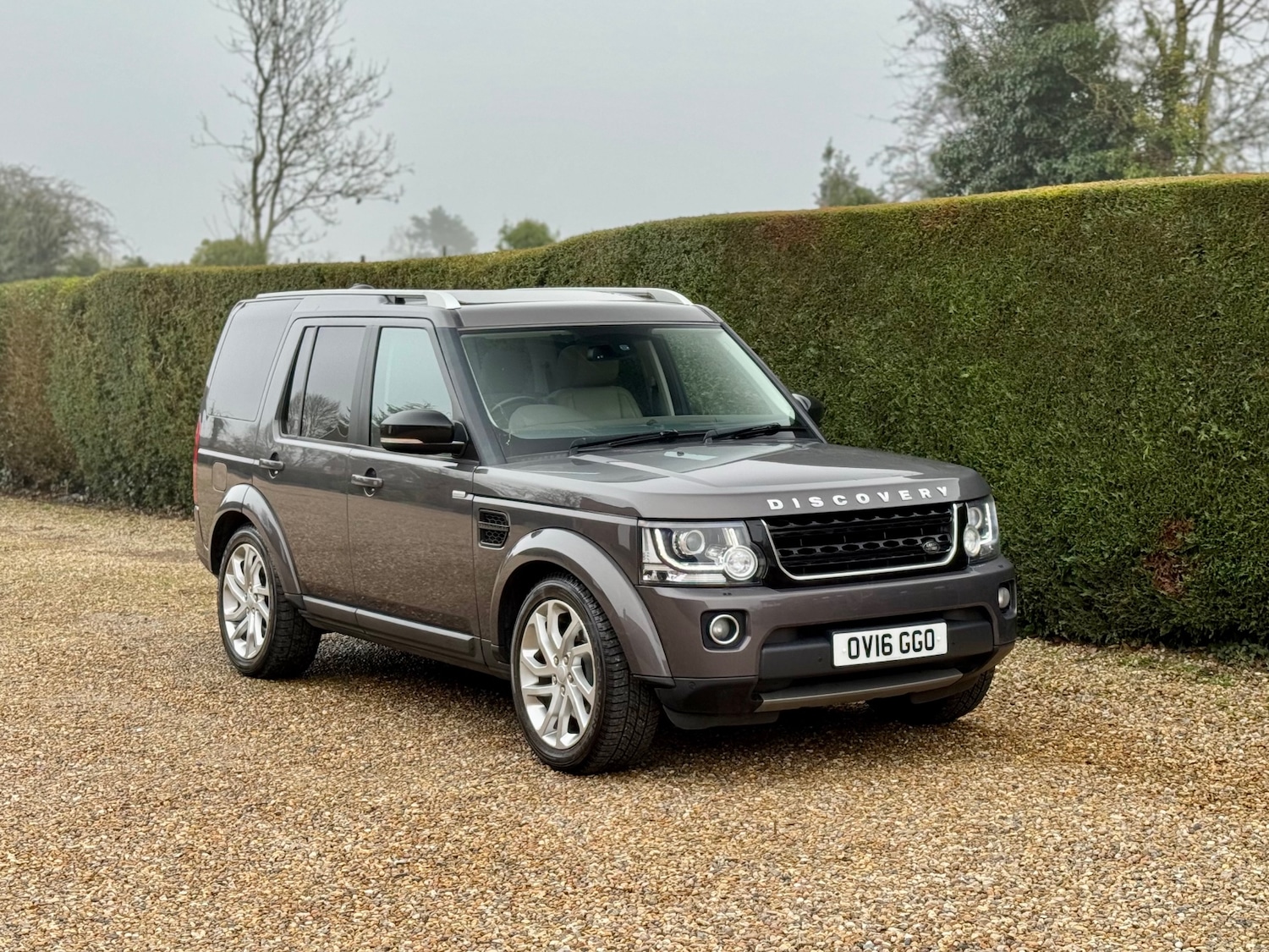 Used Land Rover Discovery 2016 for sale - 77797886: Photo 2
