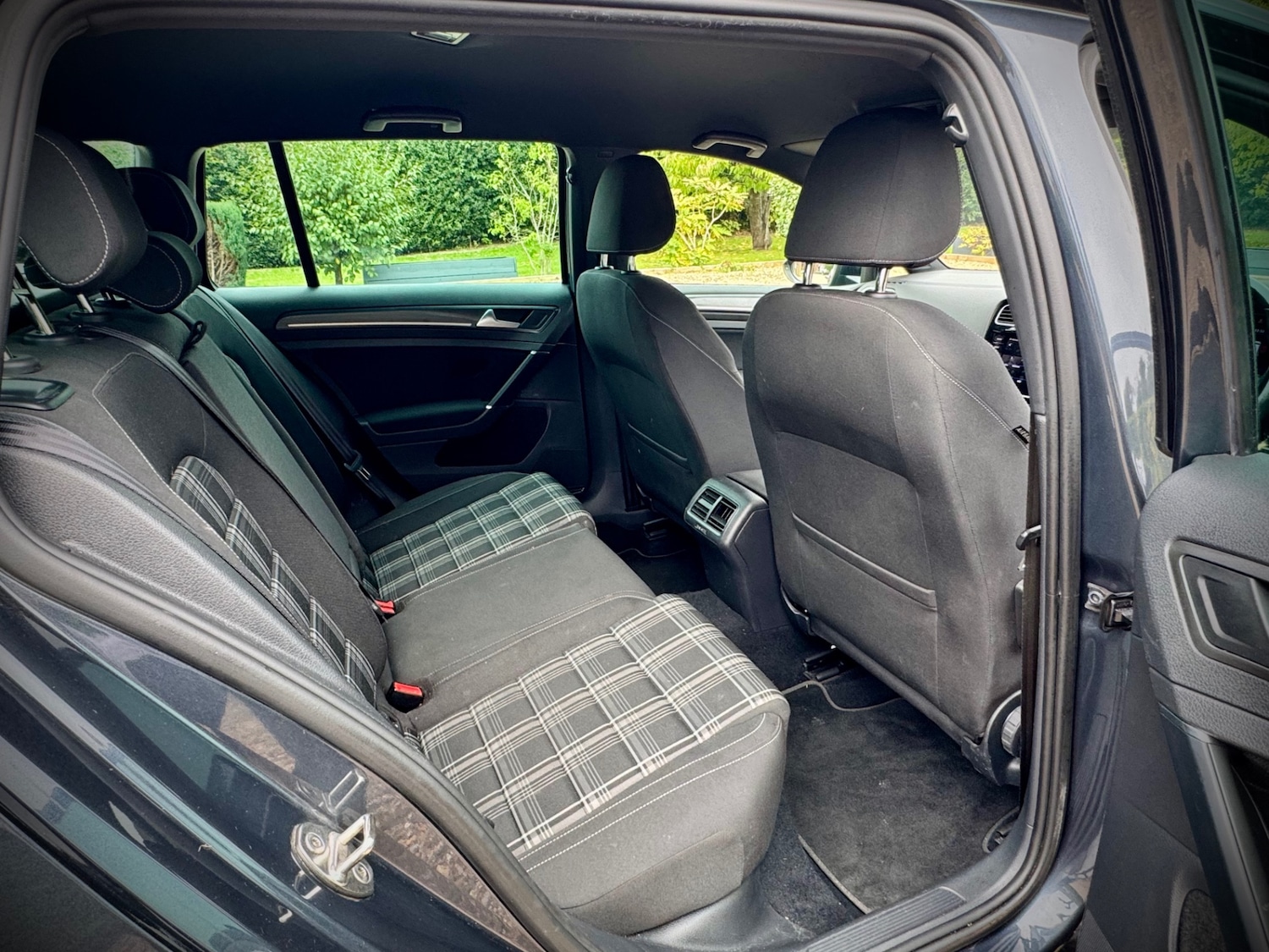 Used Volkswagen Golf 2019 for sale - 76616904: Photo 12