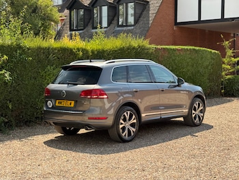 Used Volkswagen Touareg 2013 for sale - 79180022: Photo