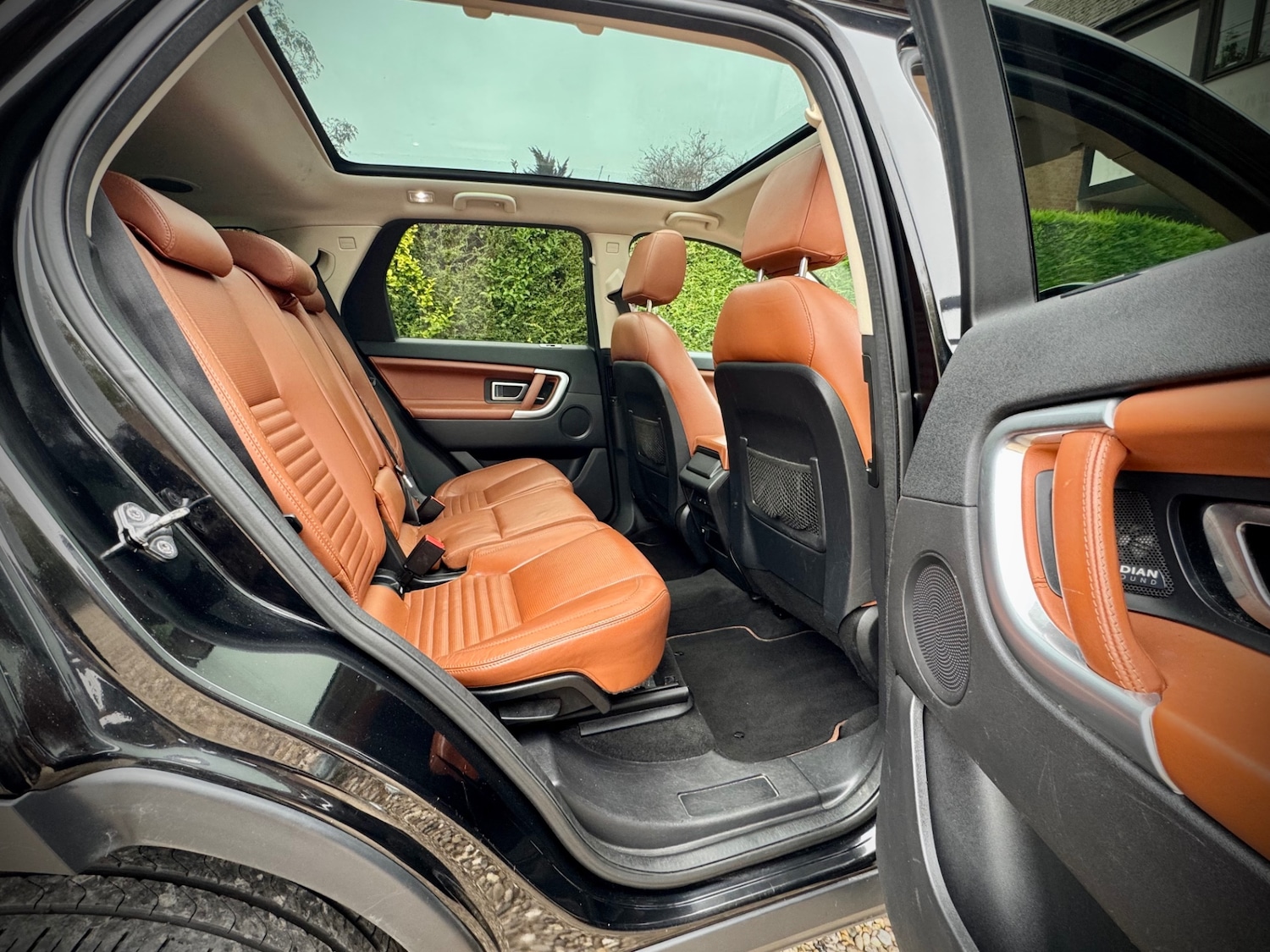 Used Land Rover Discovery Sport 2015 for sale - 76616635: Photo 13