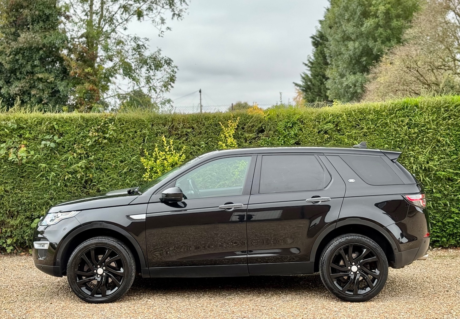 Used Land Rover Discovery Sport 2015 for sale - 76616635: Photo 6