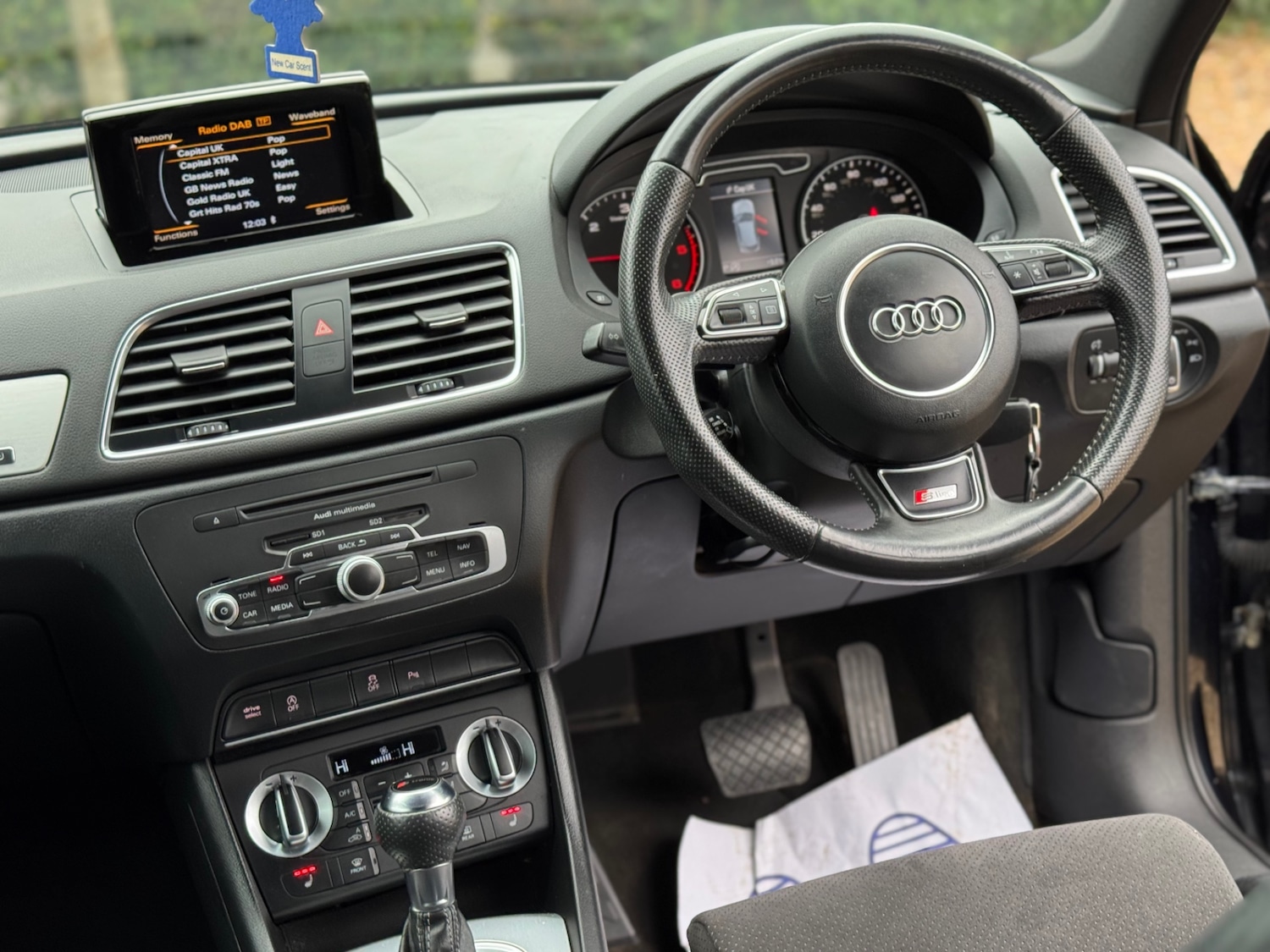 Used Audi Q3 2014 for sale - 77548466: Photo 15