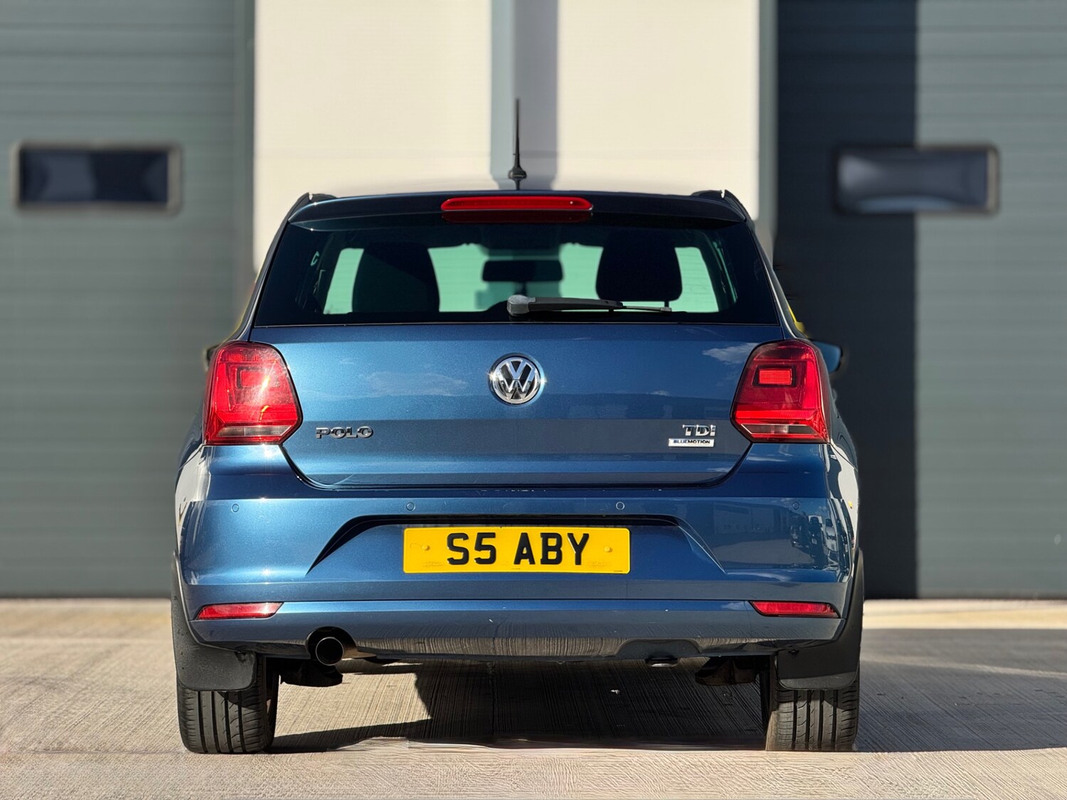 Used Volkswagen Polo 2015 for sale - 77897401: Photo 11