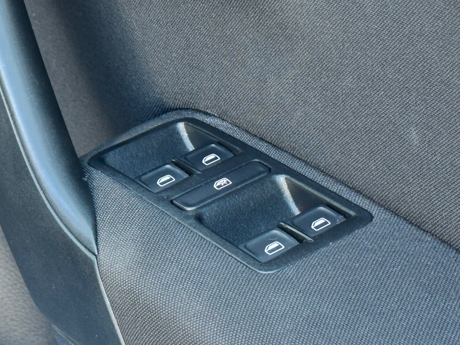 Used Volkswagen Polo 2015 for sale - 77897401: Photo 16