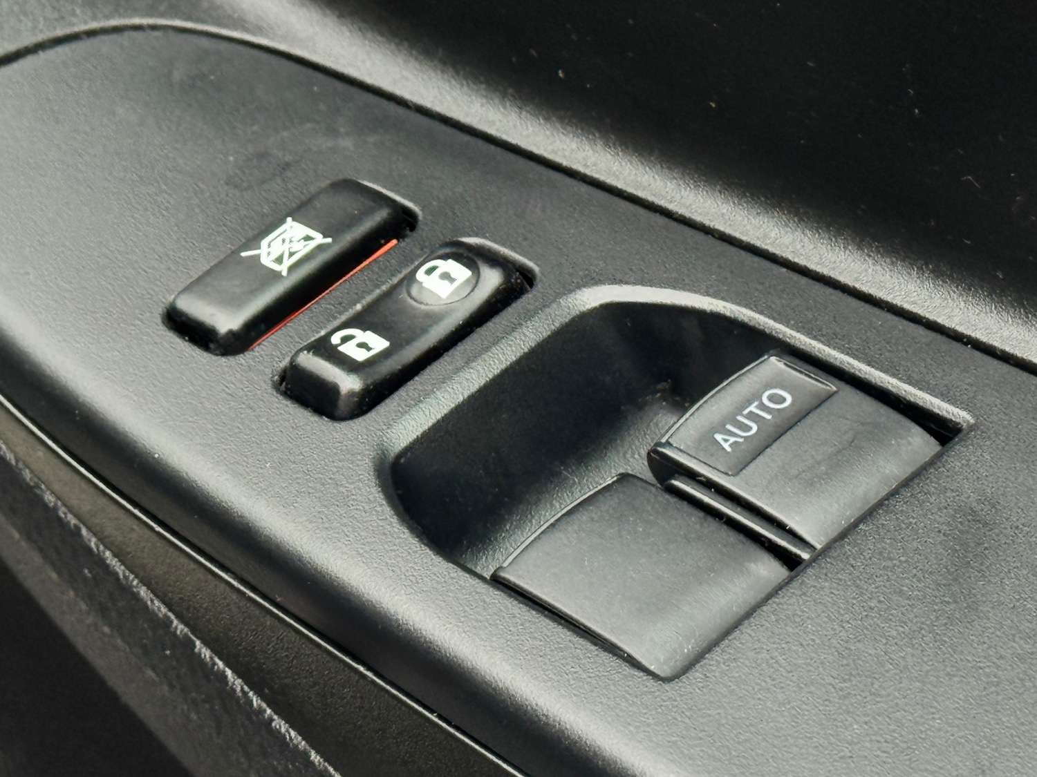 Used Toyota Yaris 2017 for sale - 77306373: Photo 13