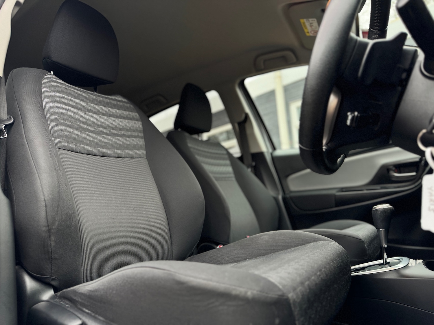 Used Toyota Yaris 2017 for sale - 77306373: Photo 26