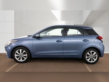 Used Hyundai i20 2015 for sale - 79543674: Photo