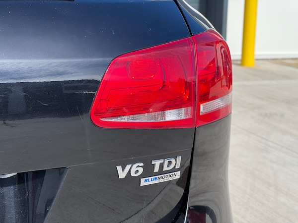 Used Volkswagen Touareg 2013 for sale - 76037576: Photo 14