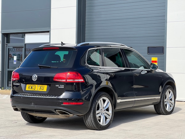 Used Volkswagen Touareg 2013 for sale - 76037576: Photo 16
