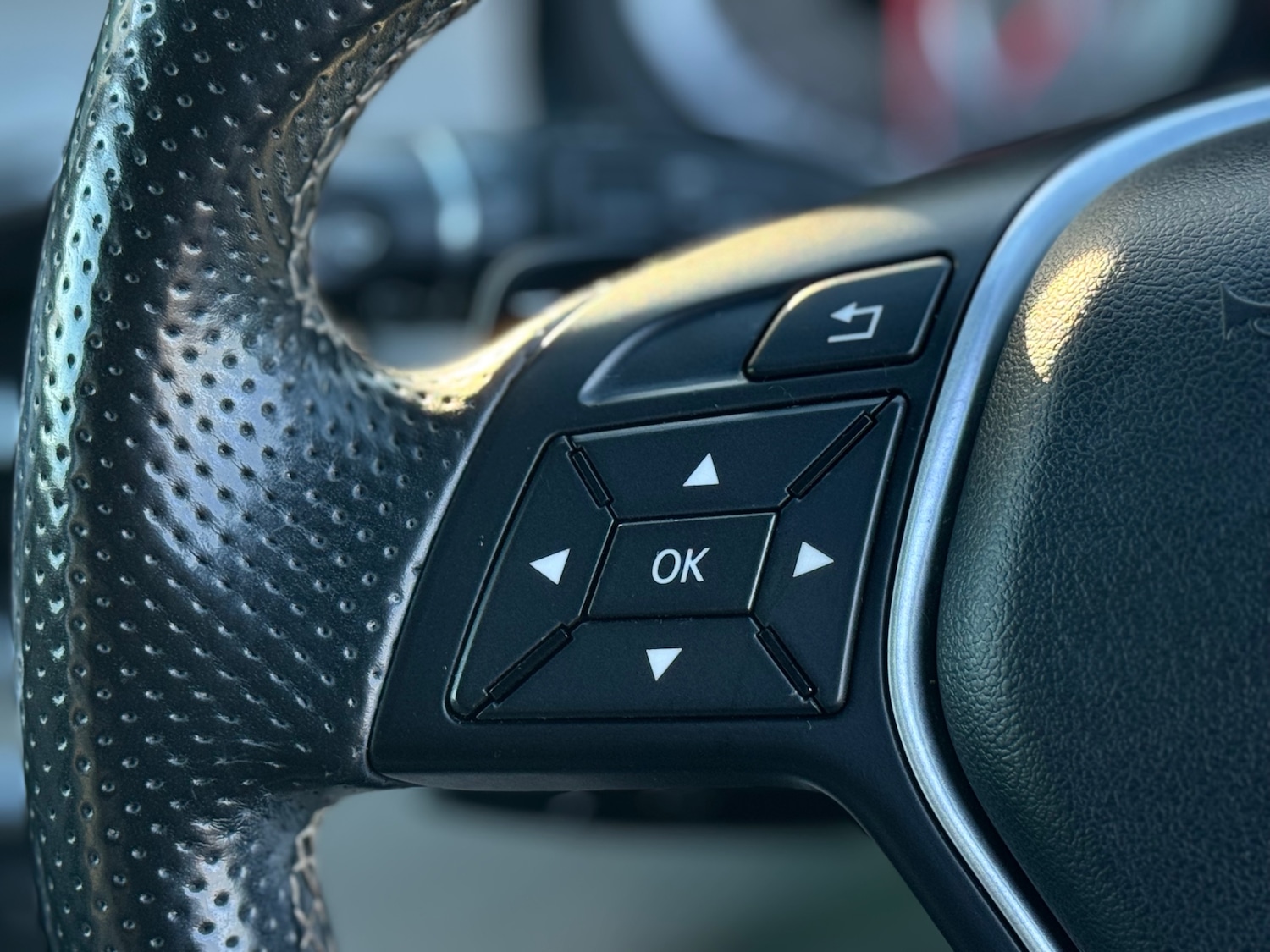 Used Mercedes-Benz A-Class 2015 for sale - 76793015: Photo 14