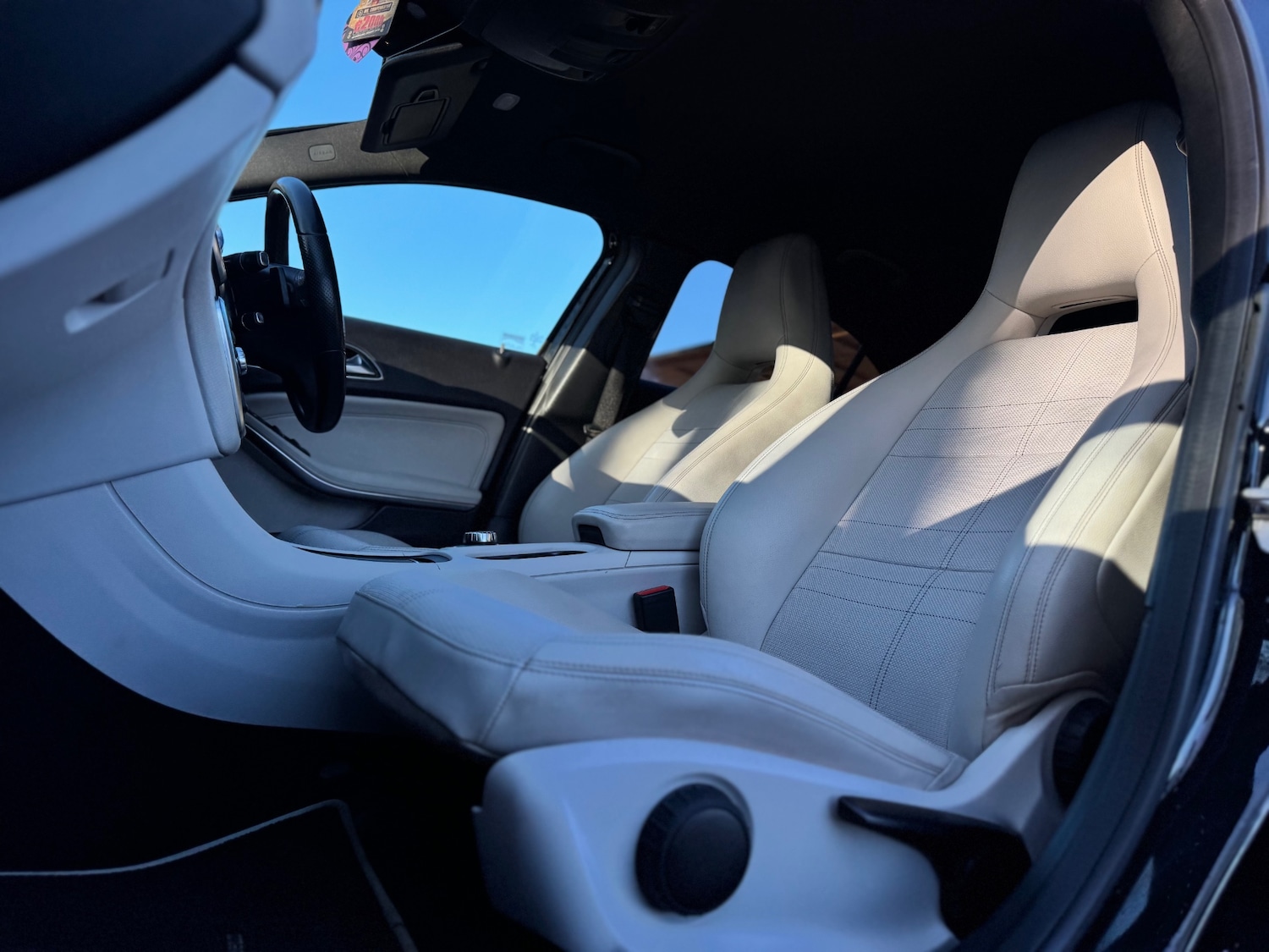 Used Mercedes-Benz A-Class 2015 for sale - 76793015: Photo 24