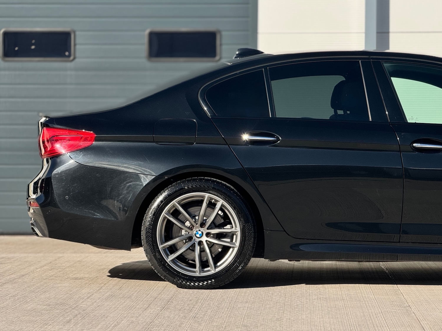 Used BMW 5 Series 2018 for sale - 77457244: Photo 12