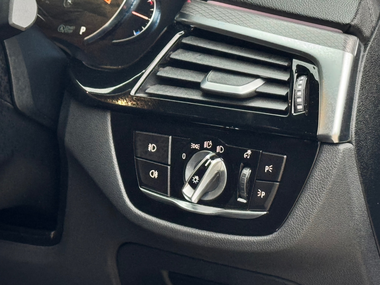 Used BMW 5 Series 2018 for sale - 77457244: Photo 19