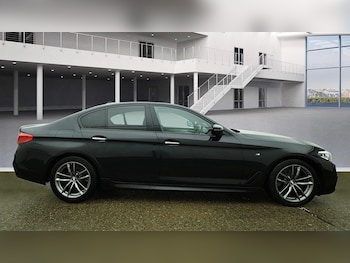 Used BMW 5 Series 2018 for sale - 77457244: Photo