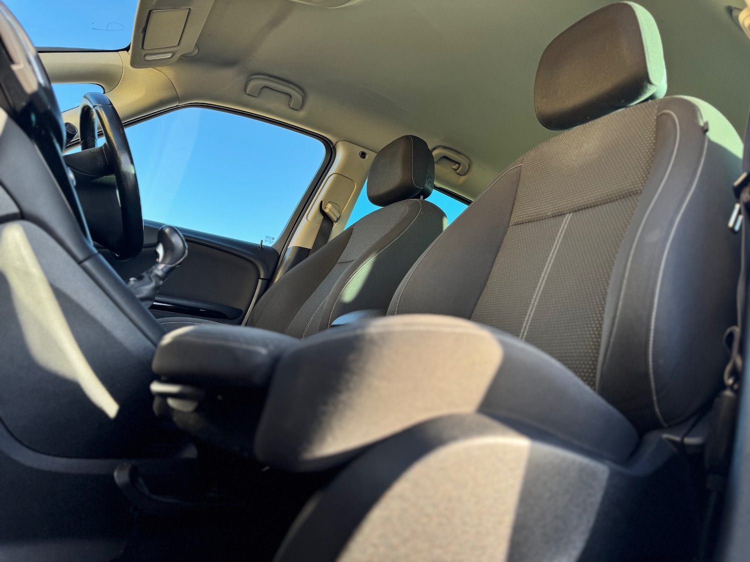 Used Vauxhall Zafira 2015 for sale - 76694266: Photo 25