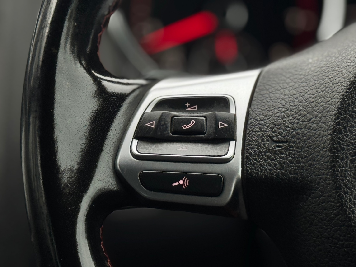 Used Volkswagen Golf 2010 for sale - 77310354: Photo 15