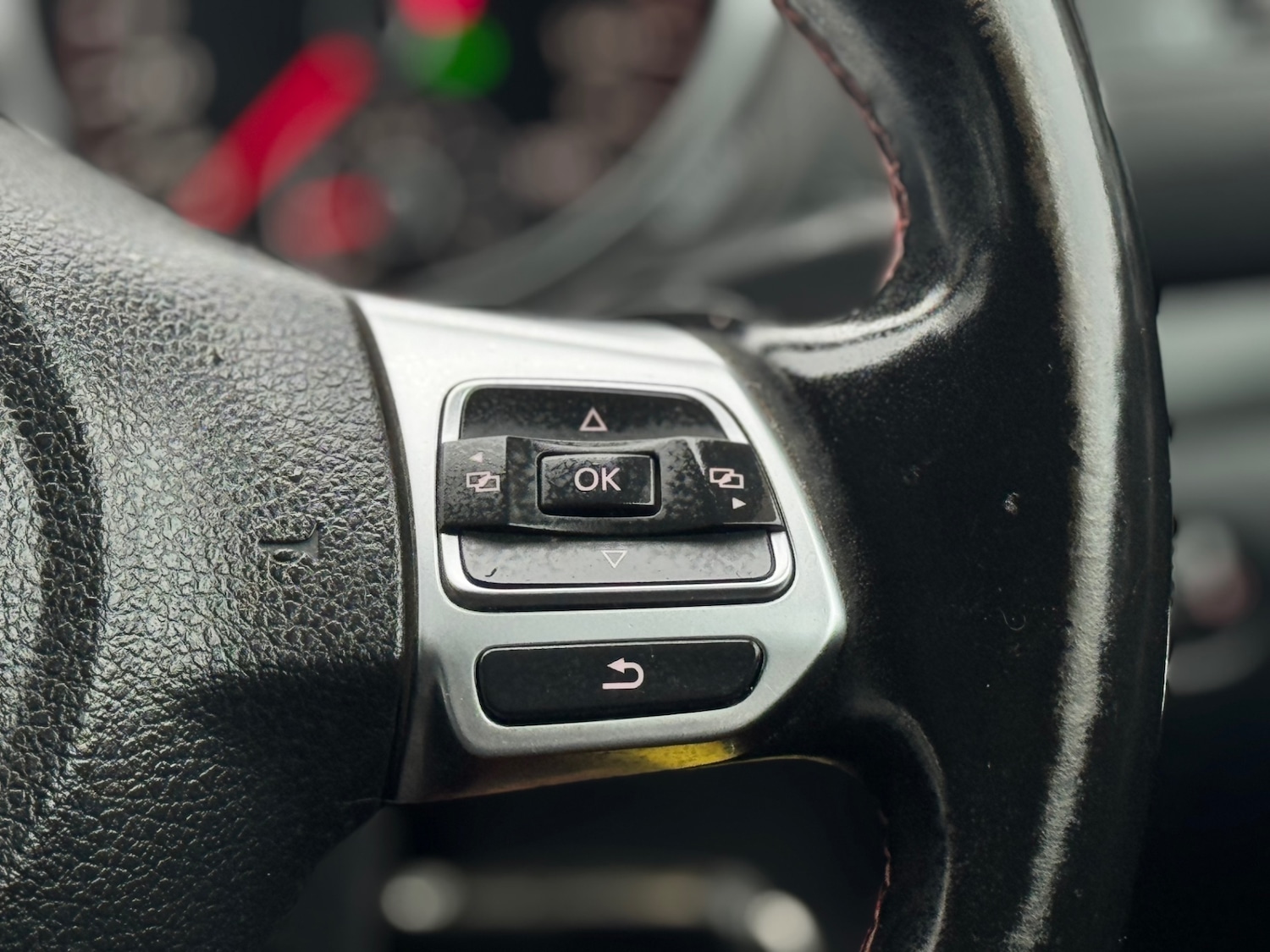 Used Volkswagen Golf 2010 for sale - 77310354: Photo 16