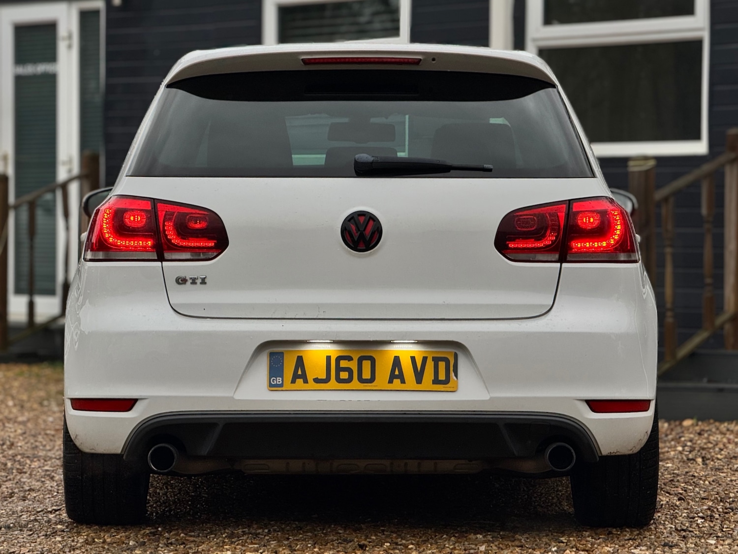 Used Volkswagen Golf 2010 for sale - 77310354: Photo 8