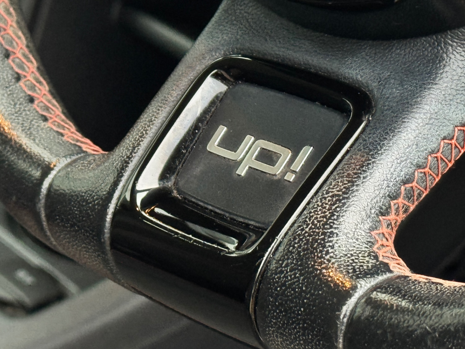 Used Volkswagen up! 2013 for sale - 77304826: Photo 15