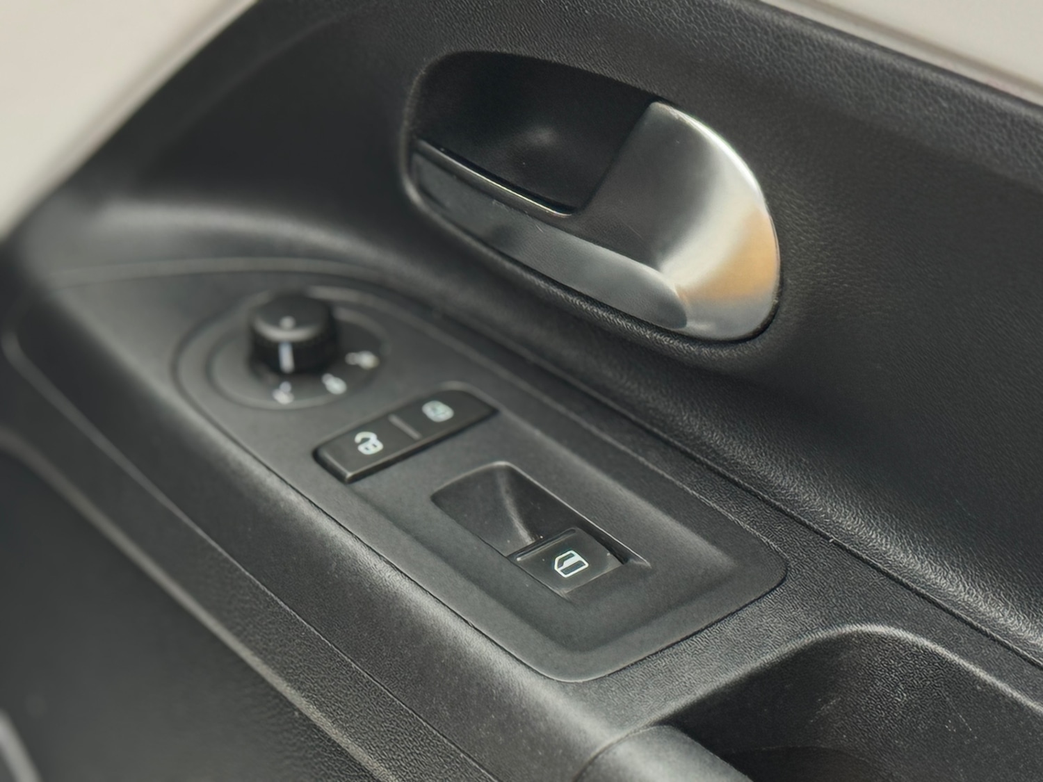 Used Volkswagen up! 2013 for sale - 77304826: Photo 16