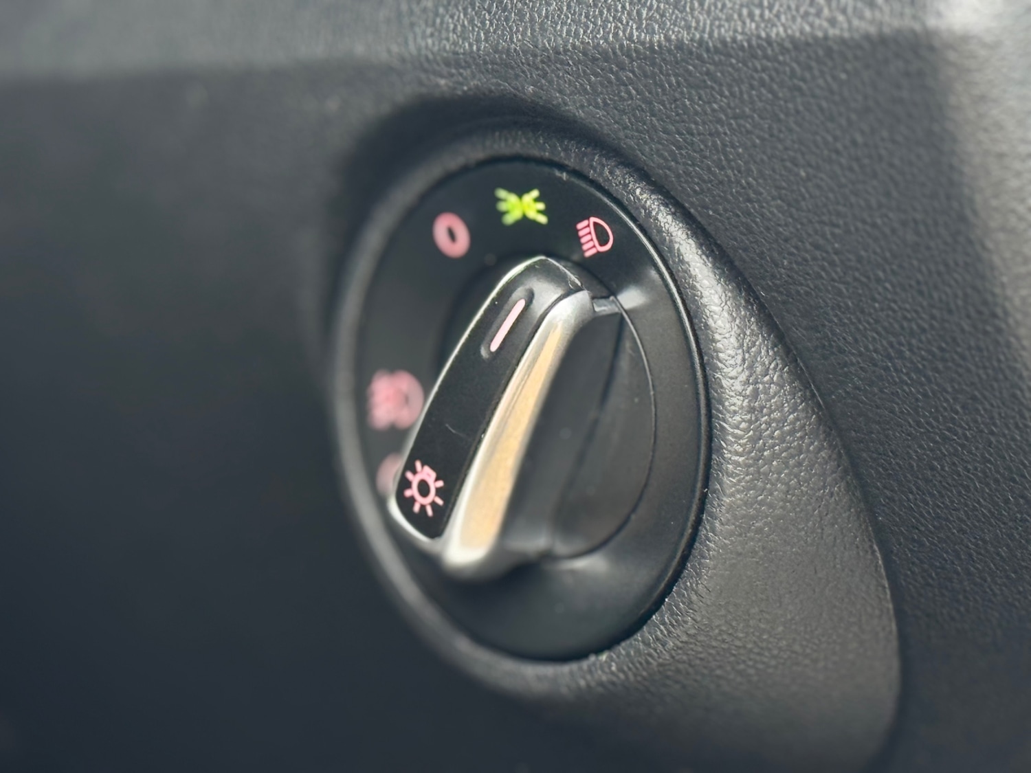 Used Volkswagen up! 2013 for sale - 77304826: Photo 17