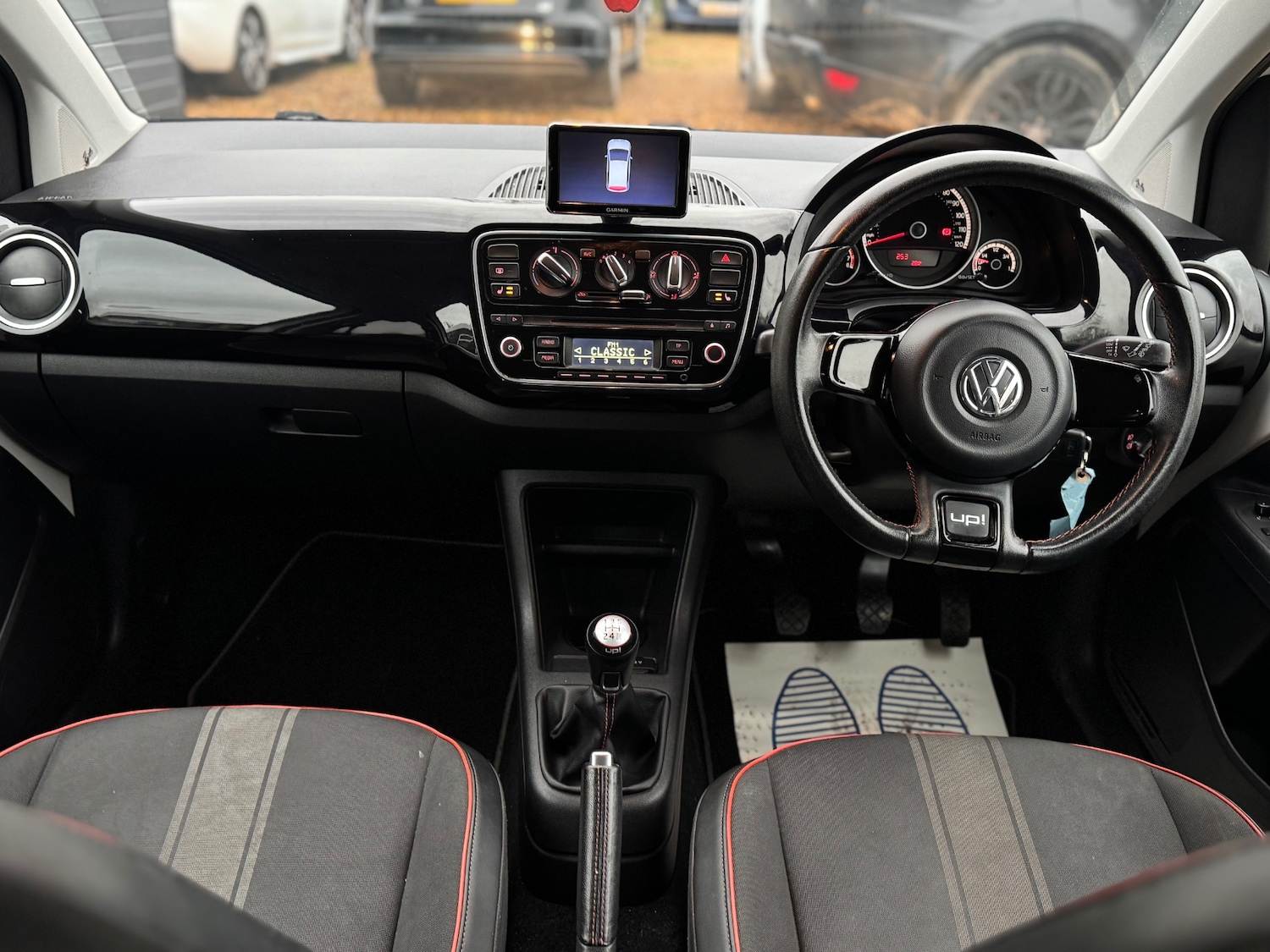 Used Volkswagen up! 2013 for sale - 77304826: Photo 26