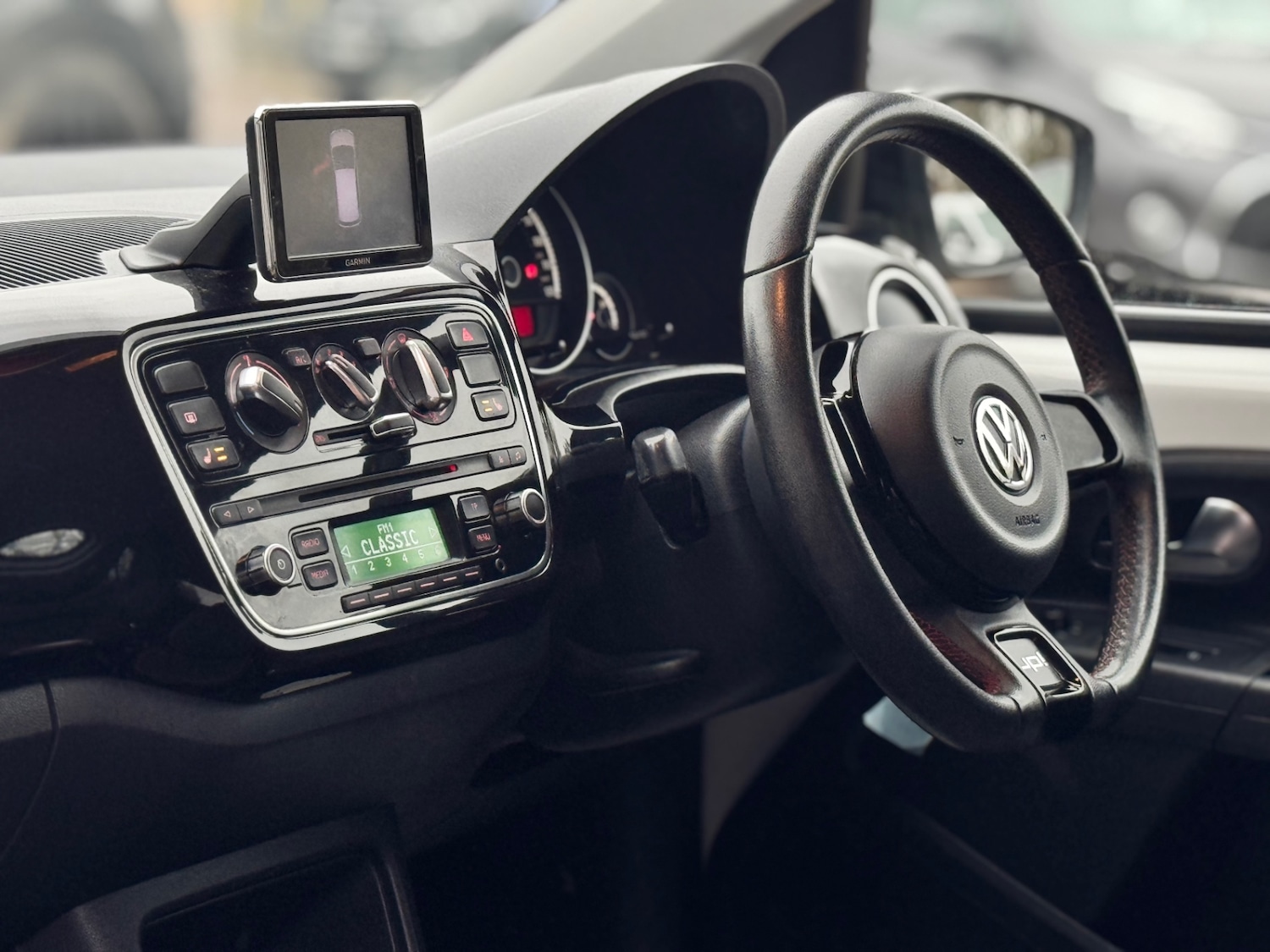 Used Volkswagen up! 2013 for sale - 77304826: Photo 27