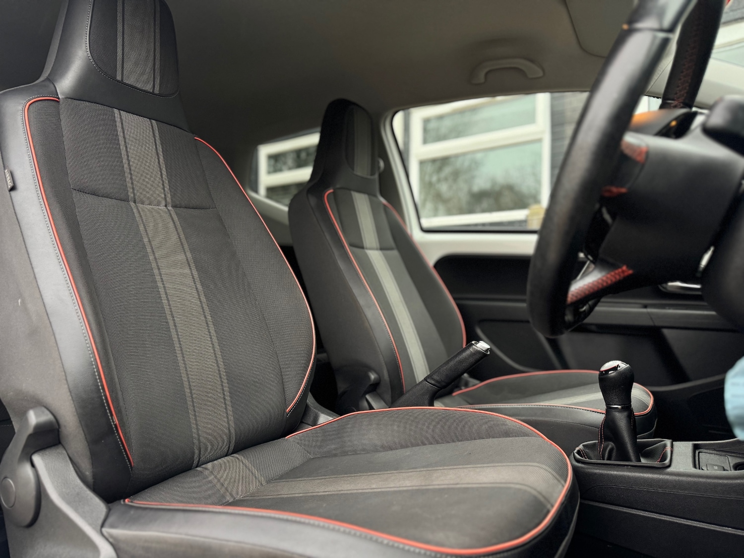 Used Volkswagen up! 2013 for sale - 77304826: Photo 28