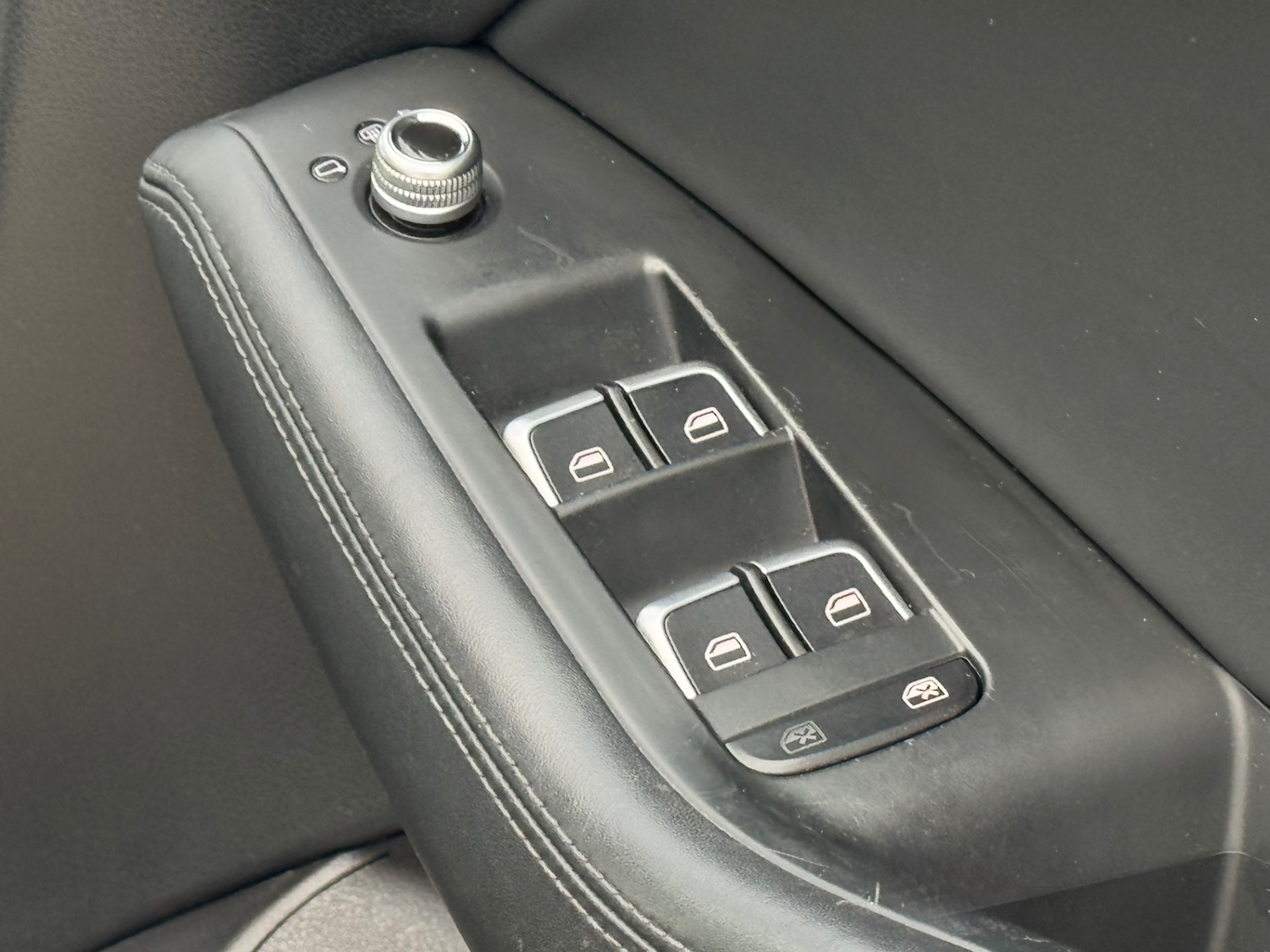 Used Audi Q5 2015 for sale - 76856052: Photo 21