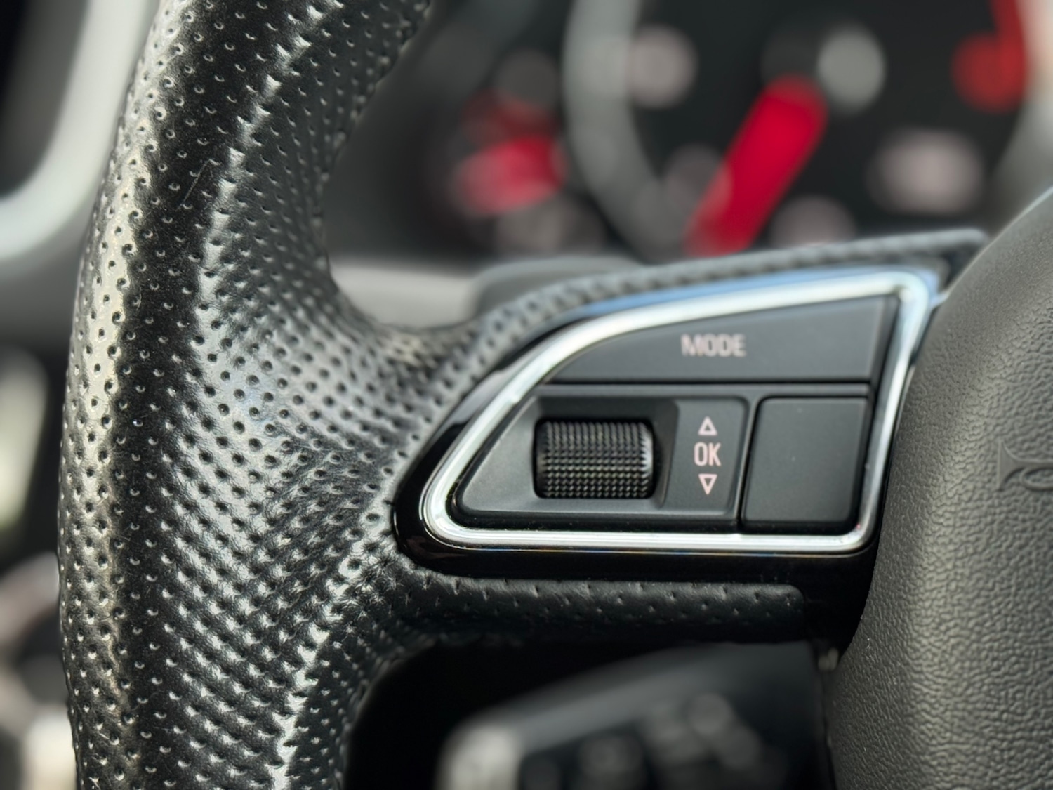 Used Audi Q5 2015 for sale - 76856052: Photo 24