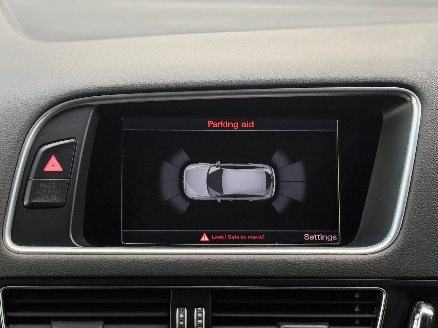 Used Audi Q5 2015 for sale - 76856052: Photo 35