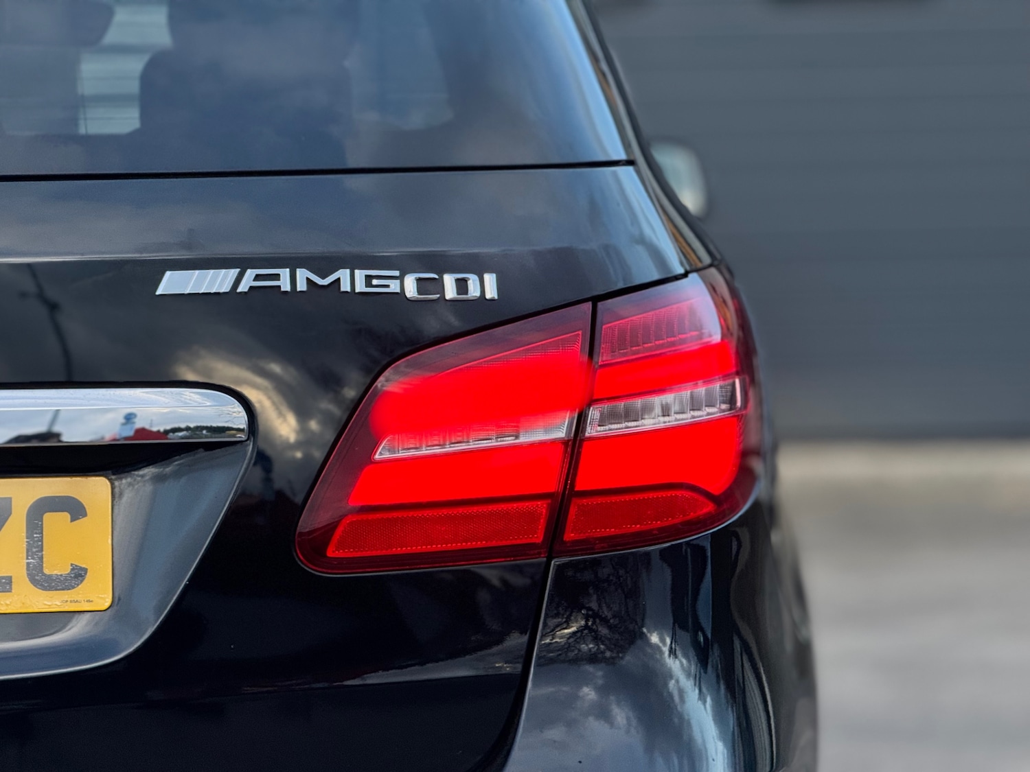 Used Mercedes-Benz B Class 2015 for sale - 77613613: Photo 11