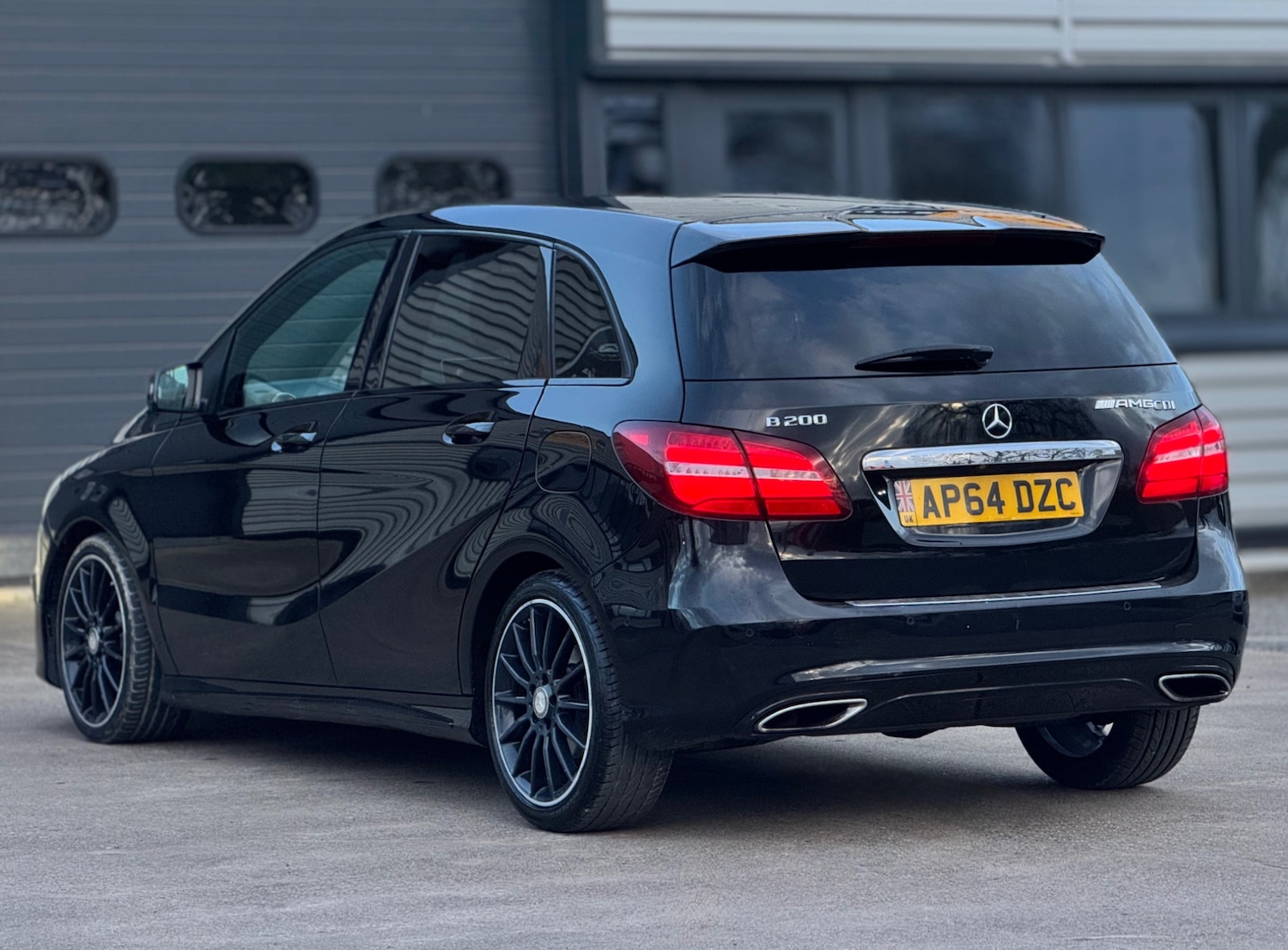 Used Mercedes-Benz B Class 2015 for sale - 77613613: Photo 13