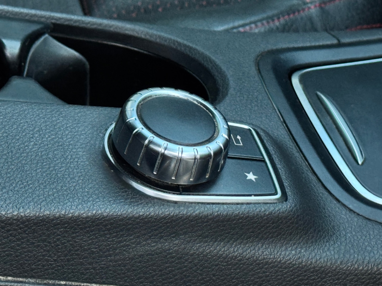 Used Mercedes-Benz B Class 2015 for sale - 77613613: Photo 21