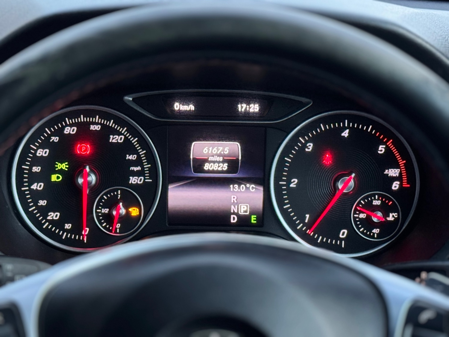 Used Mercedes-Benz B Class 2015 for sale - 77613613: Photo 27