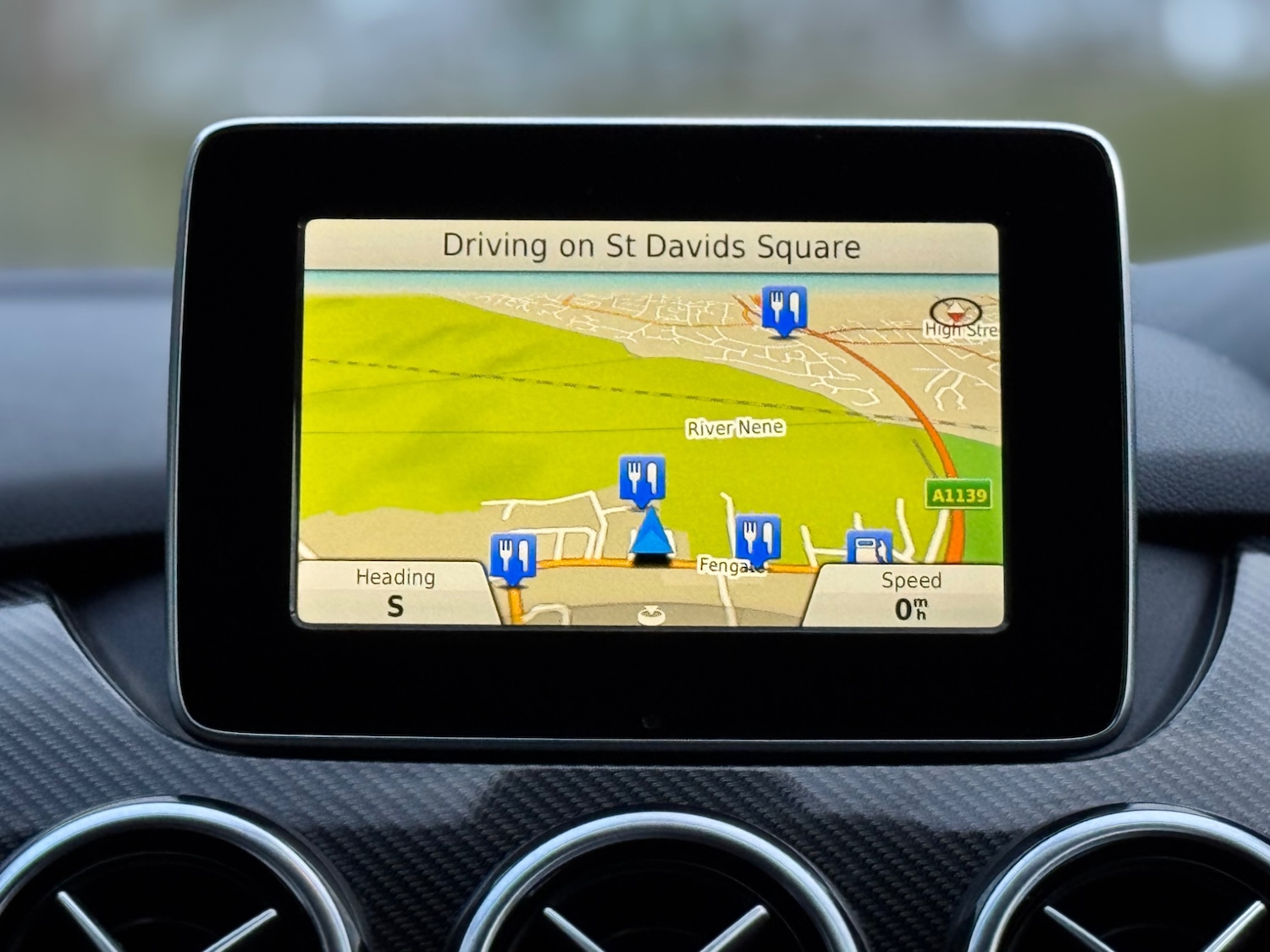 Used Mercedes-Benz B Class 2015 for sale - 77613613: Photo 28