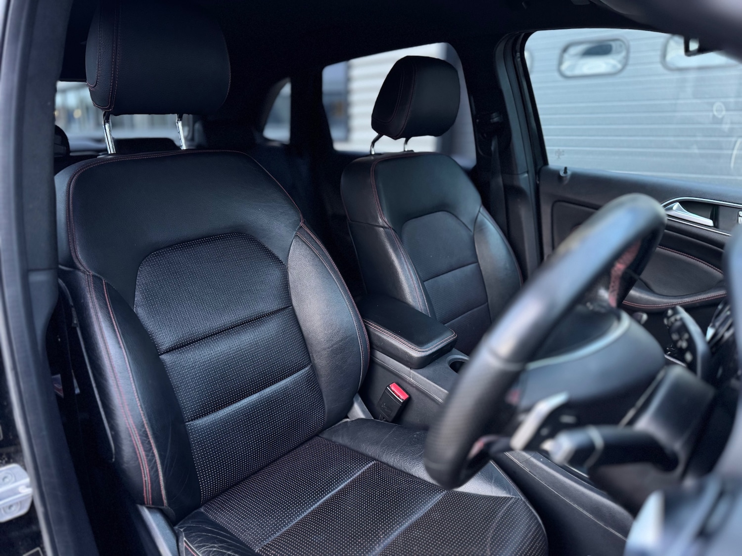 Used Mercedes-Benz B Class 2015 for sale - 77613613: Photo 35