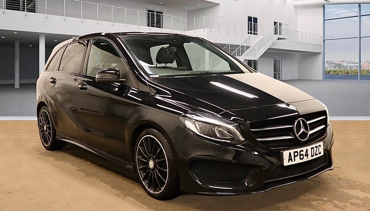 Used Mercedes-Benz B Class 2015 for sale - 77613613: Photo 6