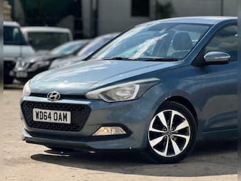 Used Hyundai i20 2015 for sale - 79768110: Photo