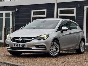 2017 (66) - 1.6 CDTi 16V 136 Elite Nav 5dr Auto